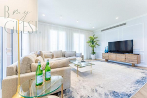 Luxurious Waterfront Villa Sea & Burj Khalifa View